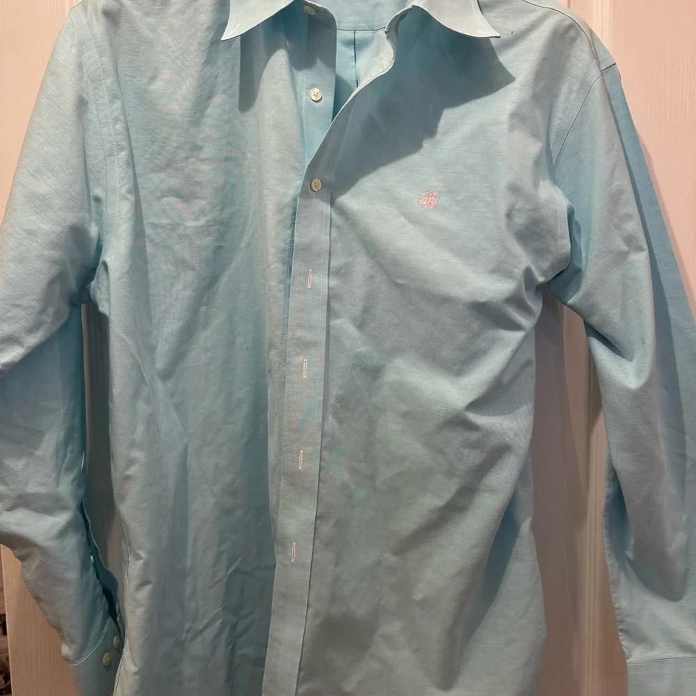 Brooks Brothers Light Blue Casual Button Down Shirt - Picture 1 of 2